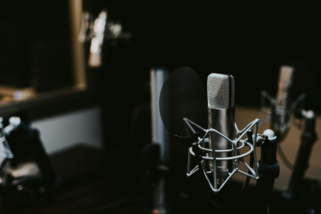 Micrófono de estudio del podcast Insane Stories